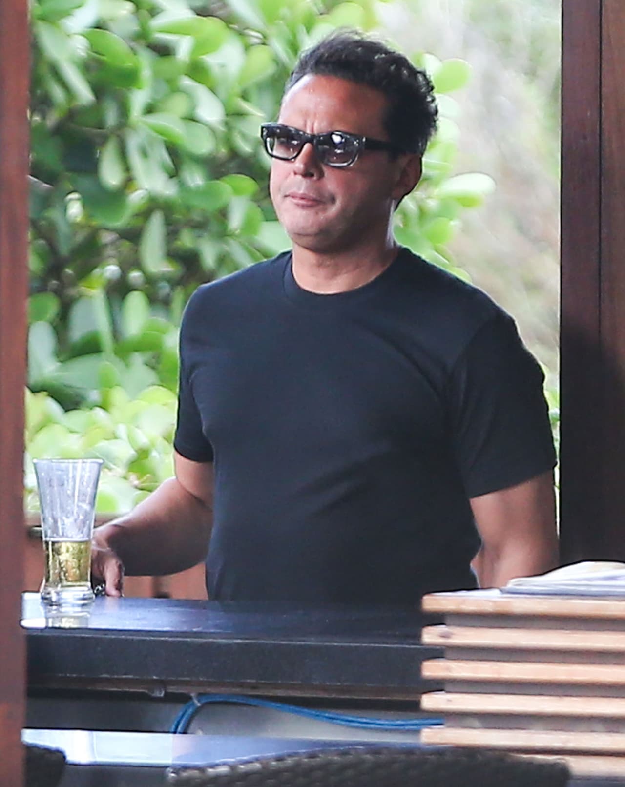 Aunque el Sol anunció que reprogramará los conciertos, sus seguidores están muy molestos, ya que muchos habían viajado incluso desde España, sólo para verlo.