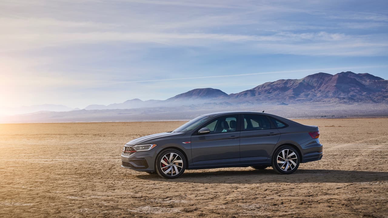 <h3 class="cms-h3-H3">Volkswagen Jetta GLI</h3>