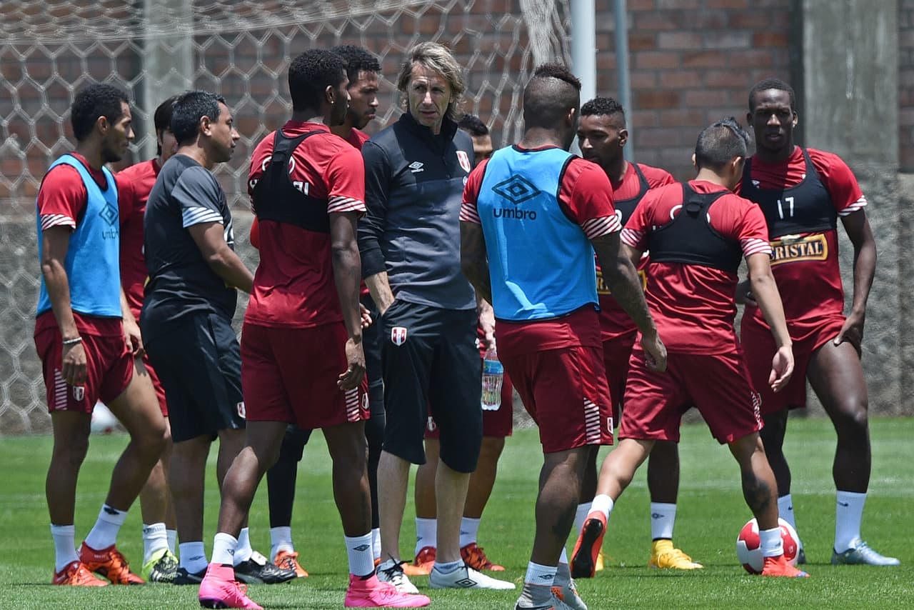 Ricardo Gareca dejó afuera a muchos de sus habituales.