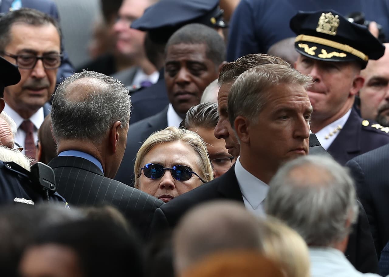 Hillary Clinton sufrió un golpe de calor y por eso abandonó la ceremonia del 11-S