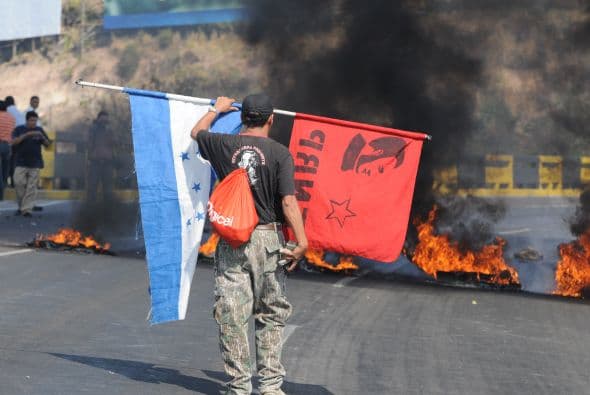 La protesta se hizo llamar 'paro cívico nacional' en la capital del país, Tegucigalpa.