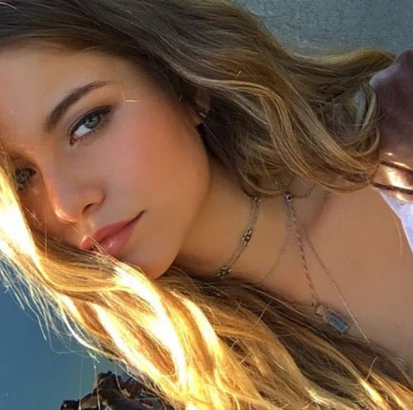 La rubia presume su gran belleza a sus miles de seguidores.