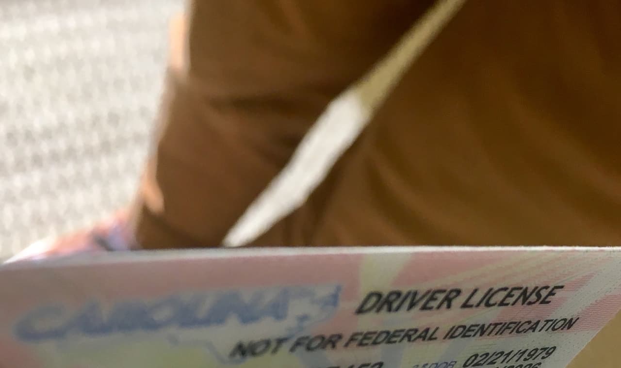 Más de 110 mil inmigrantes indocumentados en Carolina del Norte de acceder a una licencia de manejo