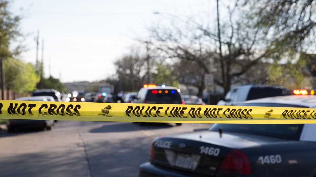 Policía de Austin identifica al motociclista que murió durante un accidente contra un autobús de CapMetro