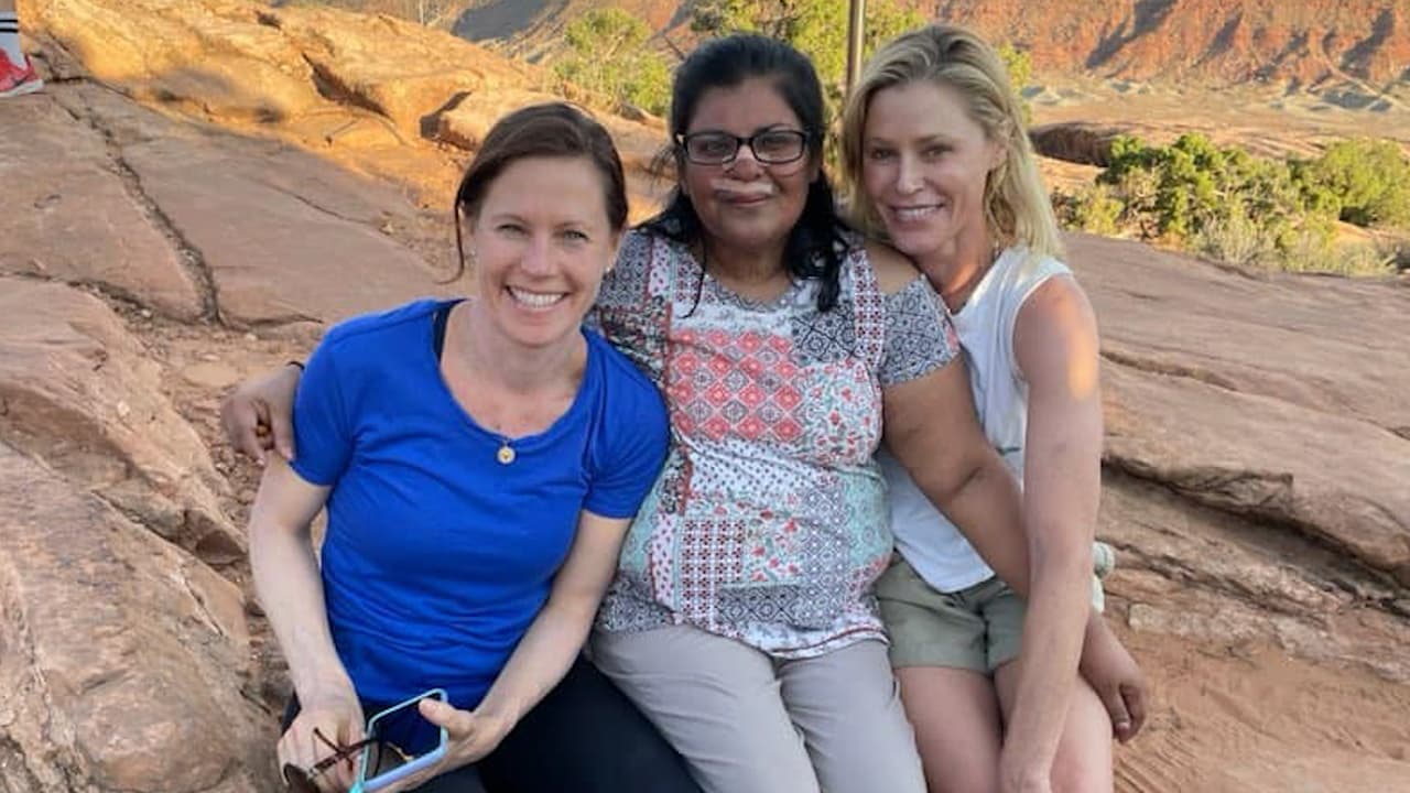 Mujer de Nueva Jersey es rescatada por una actriz de ‘Modern Family’ tras desmayarse en una excursión