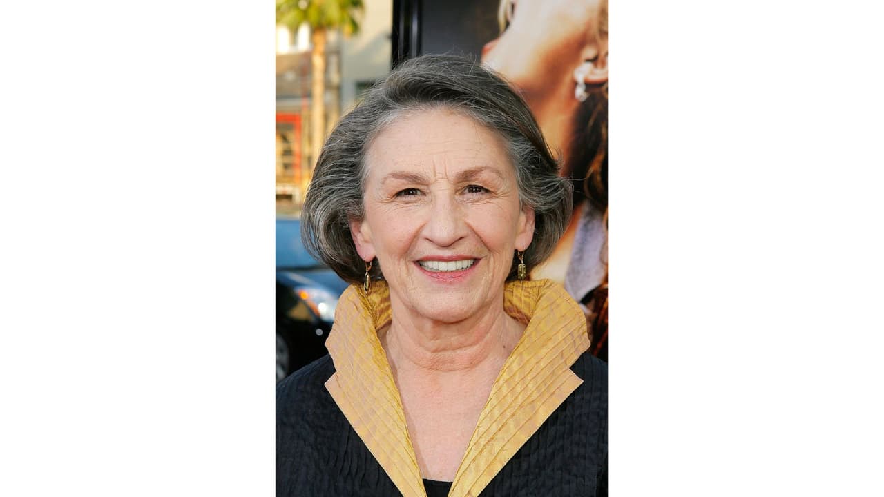 Lorna Raver murió a los 81 años.