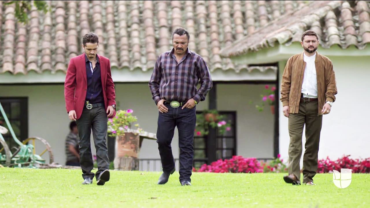 Sabiendo lo estipulado por su socio, Ismael reunió nuevamente a Dámaso y a 'El Quino'.