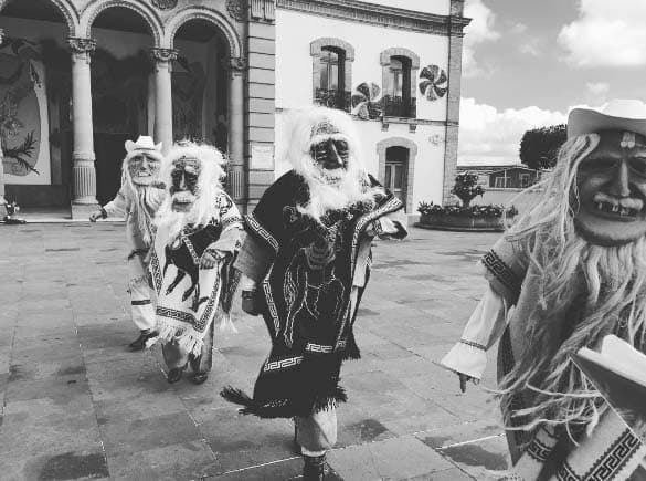 Danza de Xitas del Ballet Folklórico del Estado de México.