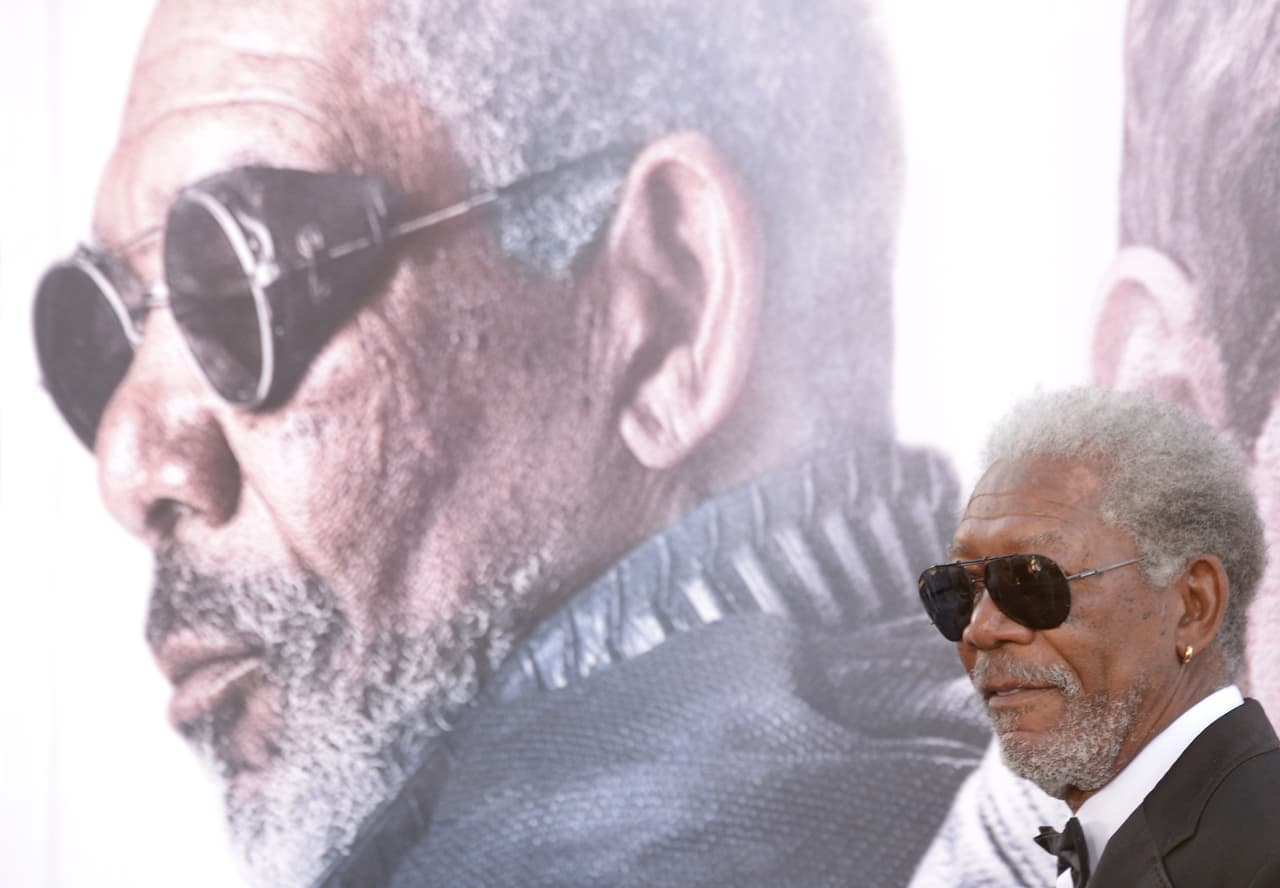 Aunque Freeman no es familiar directo de E´Dena, mantenían una estrecha relación.