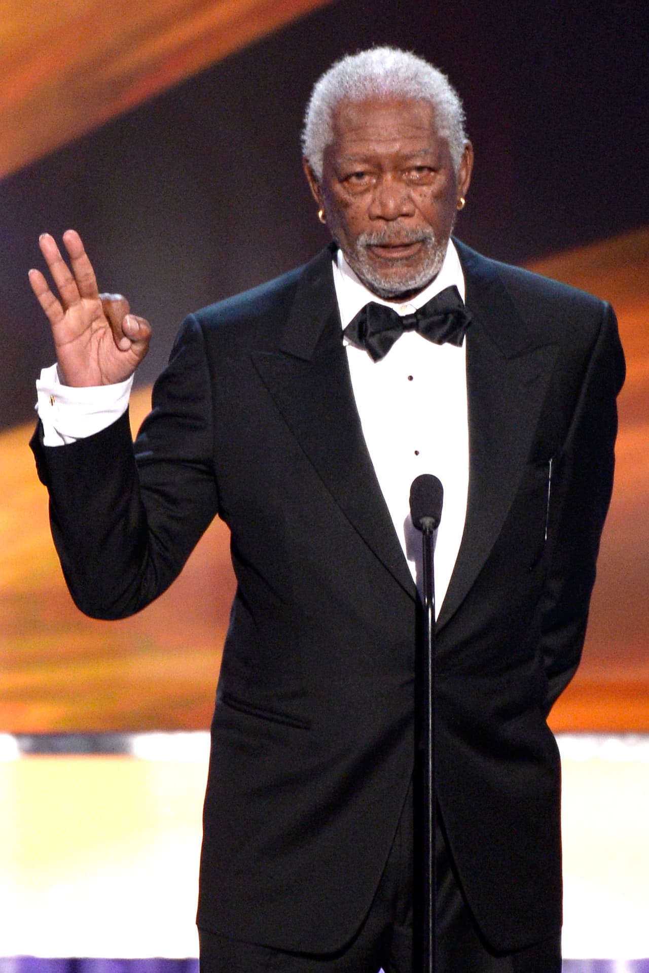 E'Dena Hines es nieta de la primera esposa de Morgan Freeman, Jeanette Adair Bradshaw.