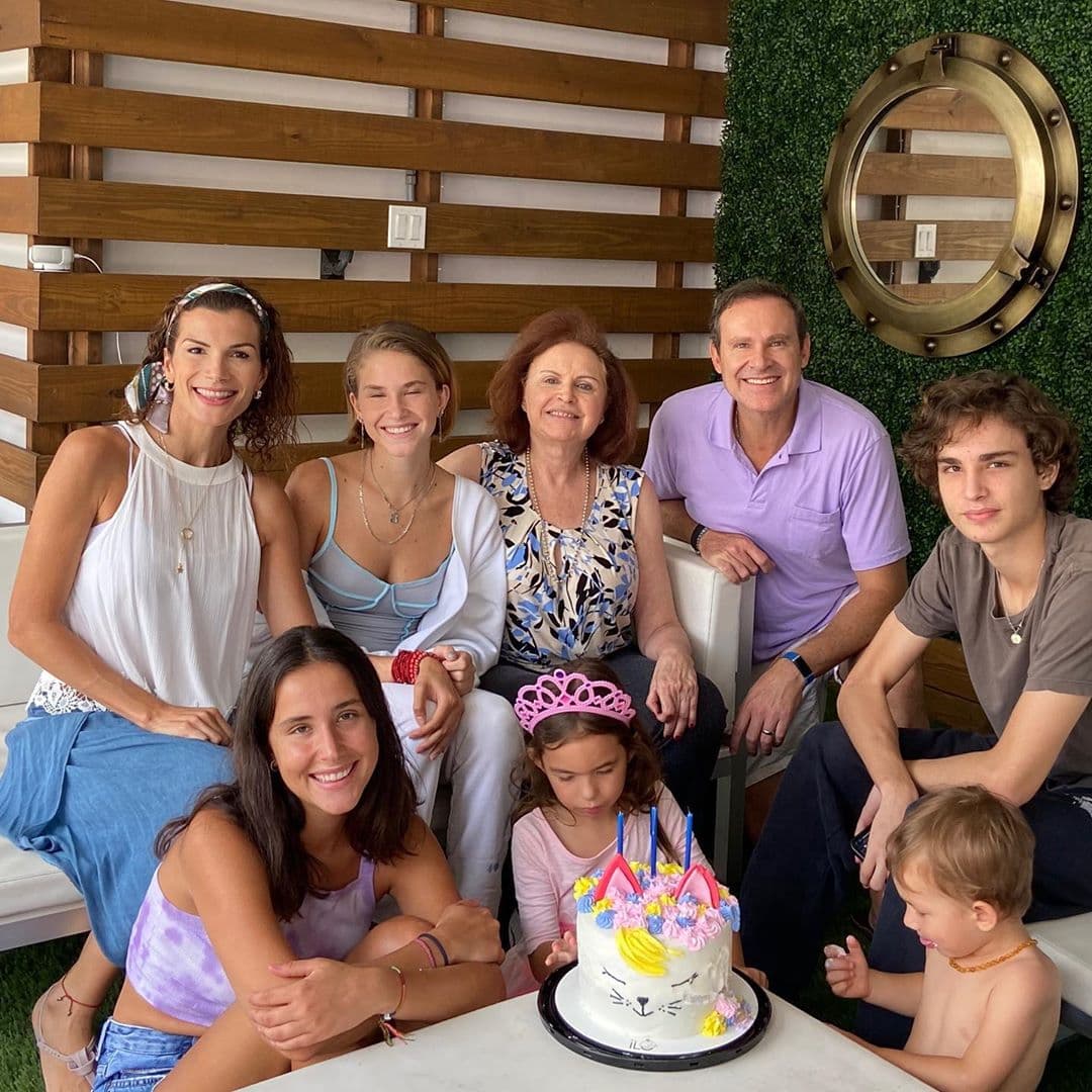 Cada uno de sus hijos tienen un lugar especial en su corazón.