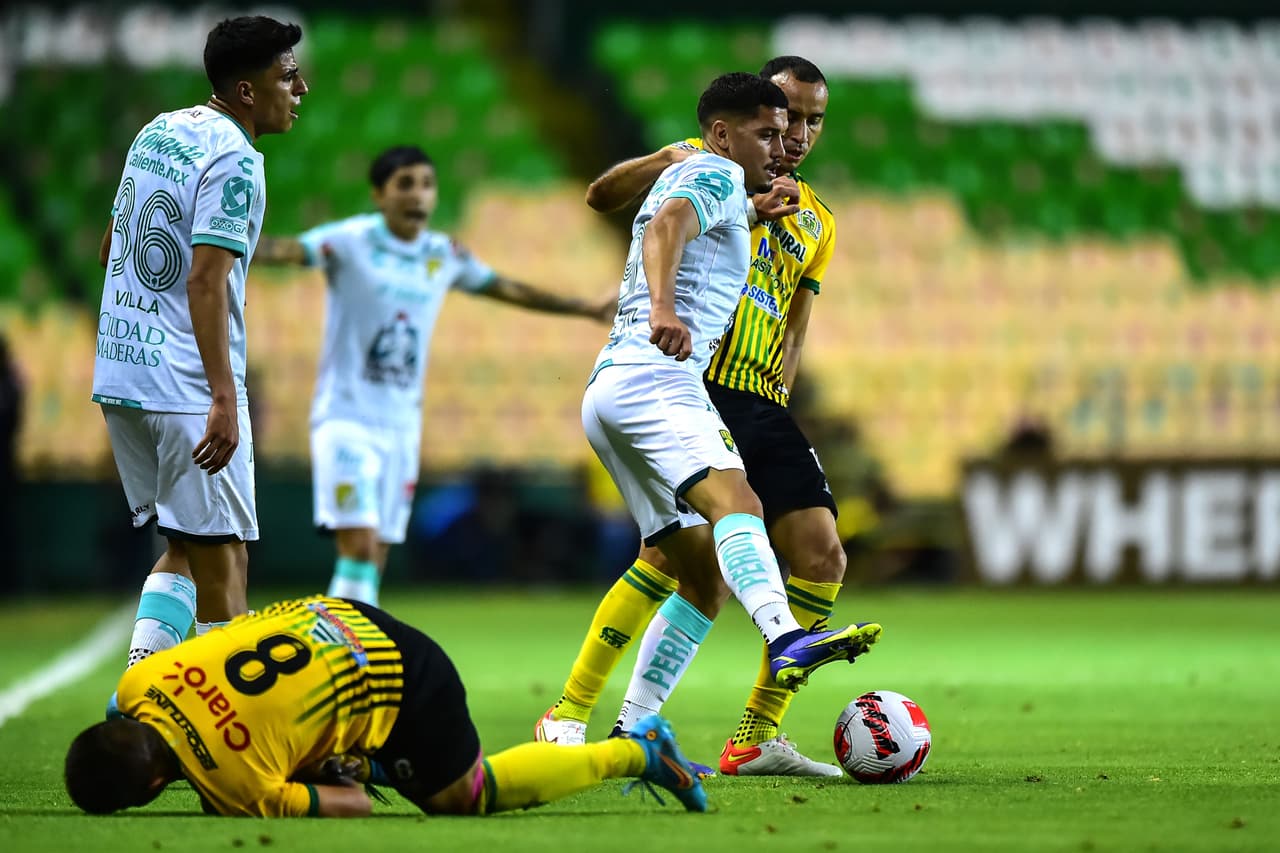 Elías Hernández vuelve a aparecer en la vuelta, le da la victoria 1-0 a León, poen el 3-0 definitivo en global y aseguran su liugar en los cuartos de final.