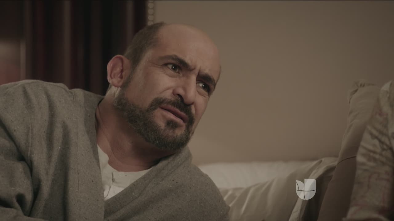 Esteban le dijo a Jenni que debería de hablar con Chiquis para que regrese a vivir con ellos.