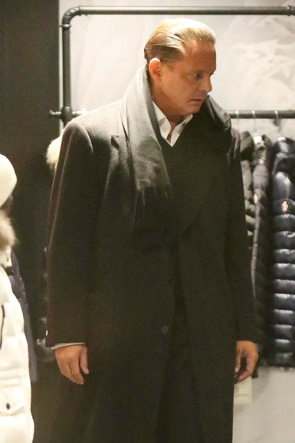 "Nomás que no sean muy caras tus botitas mi amor, porque no he cobrado"