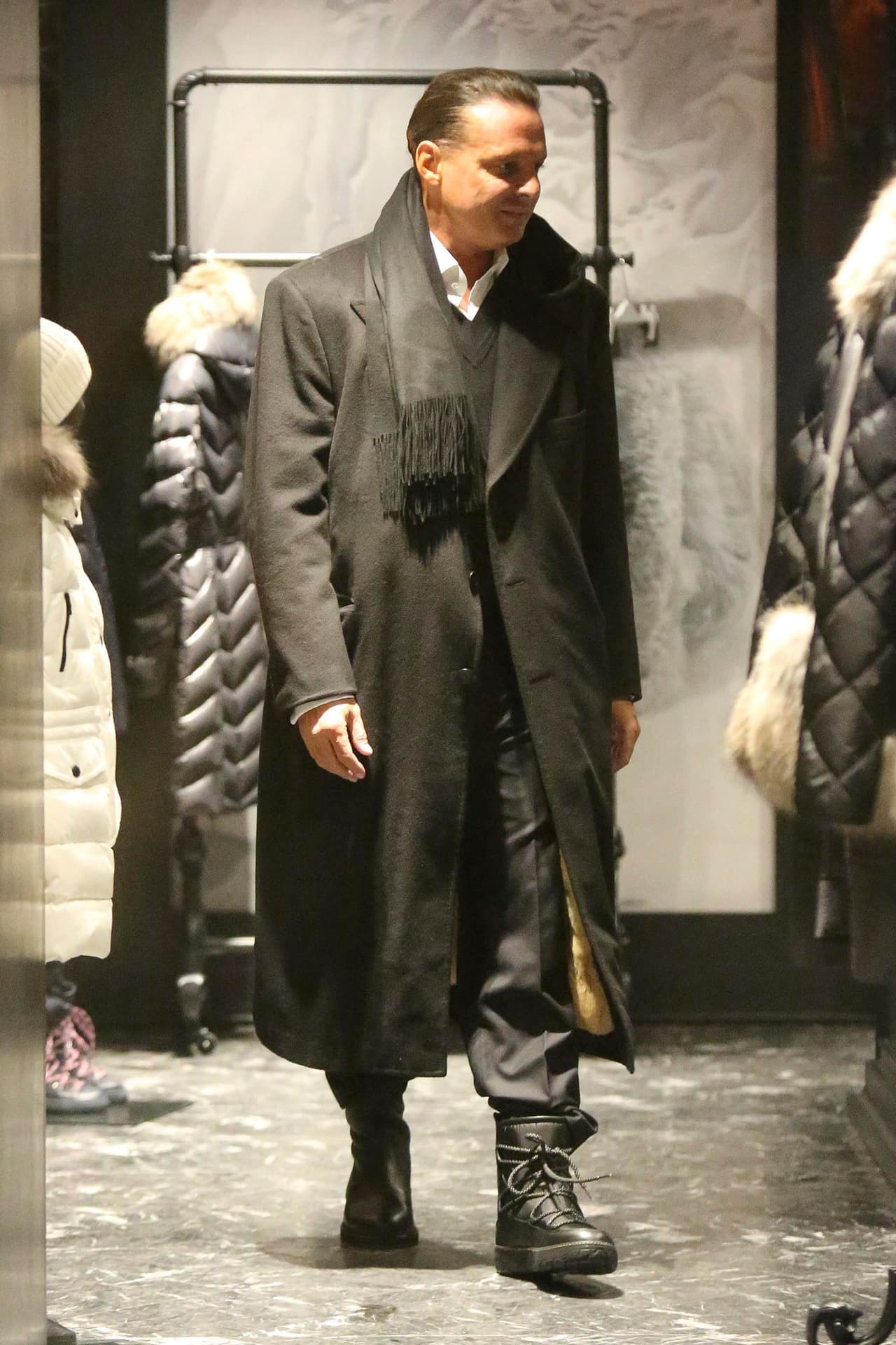 Al músico se le vio muy relajado y feliz.