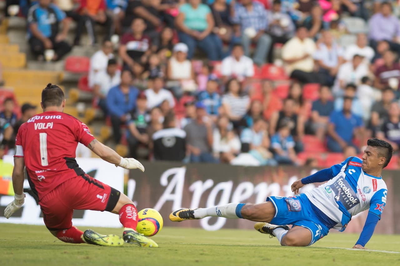 Puebla intentó empatar por todos los medios, pero Tiago Volpi volvió a estar inmenso en la portería de los 'Gallos'.