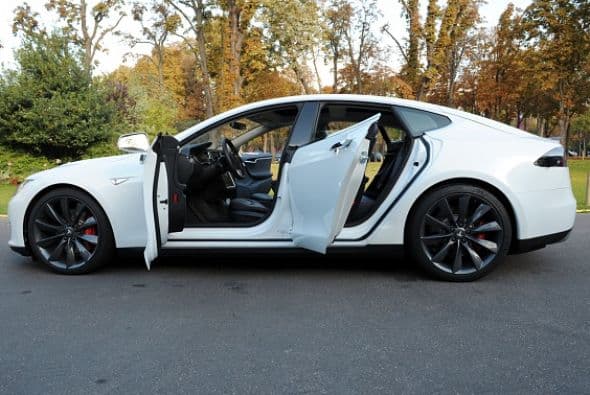 El Tesla Model S está listo tama tomar europa por sorpresa.