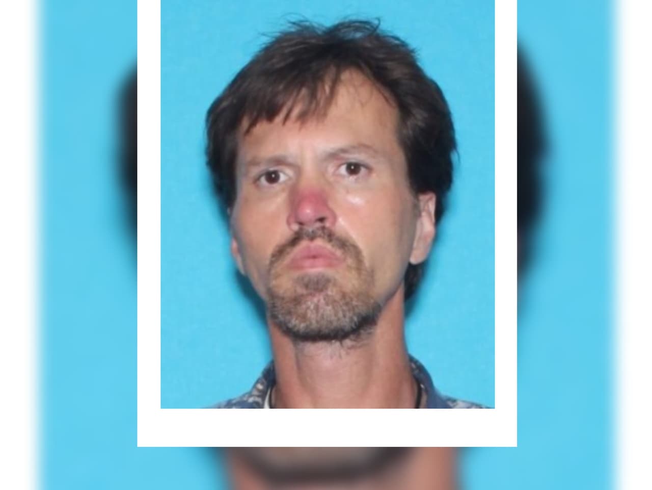 Leonard Dee Taylor es un hombre que nació el 8 de octubre de 1971. Está siendo buscado por agresión sexual agravada de dos niños. La última vez que fue visto estaba en Houston. La recompensa para cualquier persona que conduzca a su arresto es de hasta 3,000 dólares.