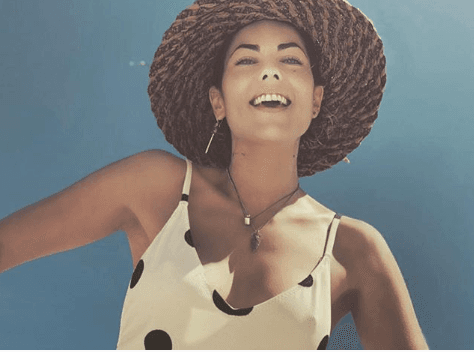 Bárbara Mori es de las famosas que ha luchado por mantener su vida privada alejada de la vida pública, y aunque hubo un tiempo que era asediada por paparazzi, asegura eso ya no ocurre y la hace feliz.