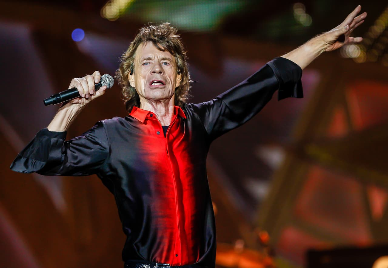 The Rolling Stones canceló su próxima gira por Norteamérica debido a problemas de salud de Mick Jagger, el vocalista de la icónica agrupación.
<br>