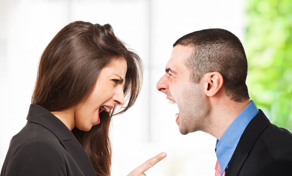 En el amor habrá que cuidar las relaciones para no estropearla con actitudes de autosuficiencia o queriendo imponer a toda costa los gustos y preferencias personales a la pareja. Es tiempo de compromisos y acuerdos.