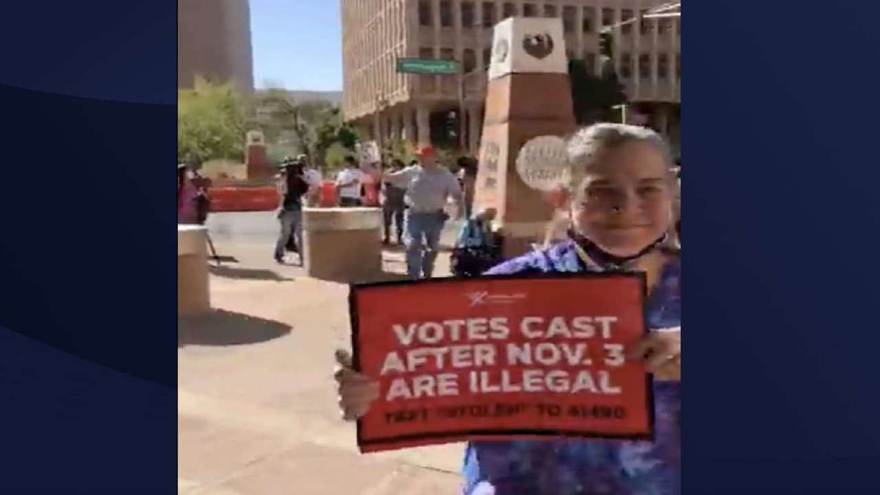 El departamento de elecciones del condado publicó que en total son 1,792,313 y aún faltan por contar cerca de 275,000; esto además de las boletas provisionales. El condado Maricopa anunció que la próxima publicación con resultados será hoy a las 7 de la tarde.
<br>