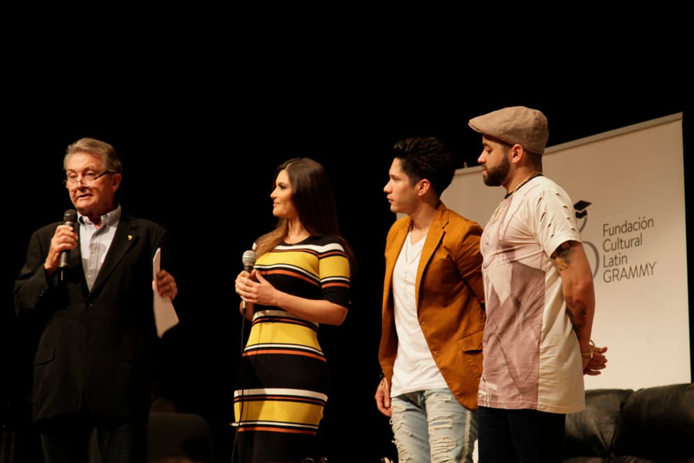 Todo esto sucedió en el evento organizado como parte de La Fundación Cultural Latin GRAMMY en colaboración con Ford Motor Company Fund.