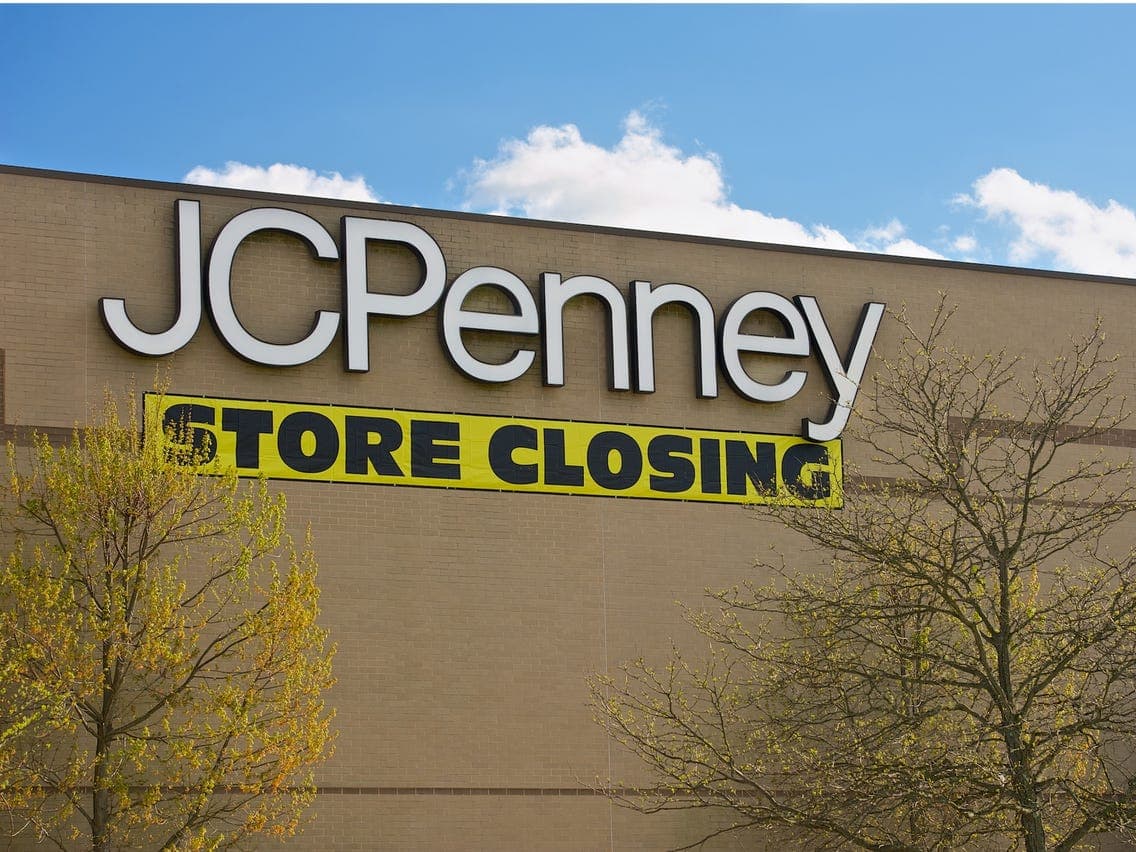 JCPenney anunció el cierra permanente de al menos 136 tiendas en 20 estados este verano, incluidas cinco en Pensilvania.