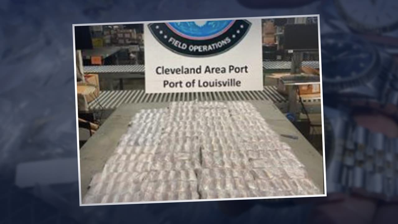 Incautan lote de relojes Rolex y Cartier falsos que valdrían más de $22 millones