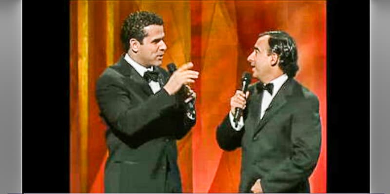 Por tercera vez consecutiva el presentador mexicano, Marco Antonio Regil, orquestó la décimoquinta entrega de Premio Lo Nuestro. Lo acompaó su compatriota, Adal Ramones, primera vez en el escenario de Premio Lo Nuestro.