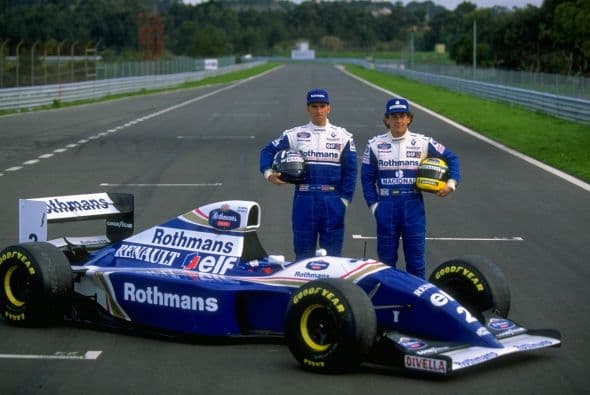 A partir de 1994 Senna defendería los colores de Williams, la escudería que por ese entonces estaba dominando la fórmula uno con sus motores Renault.