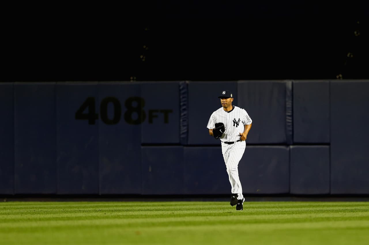 Rivera fue transferido al bullpen para jamás salir de ahí. Pero fue en su rol de cerrador que halló la ruta a la gloria y la inmortalidad como cerrador, al amasar 652 rescates en su laureada carrera.