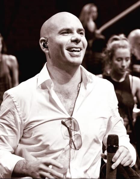 4. El número 305 que a veces menciona en sus canciones, es la clave del condado donde el rapero nació y creció gran parte de su vida.