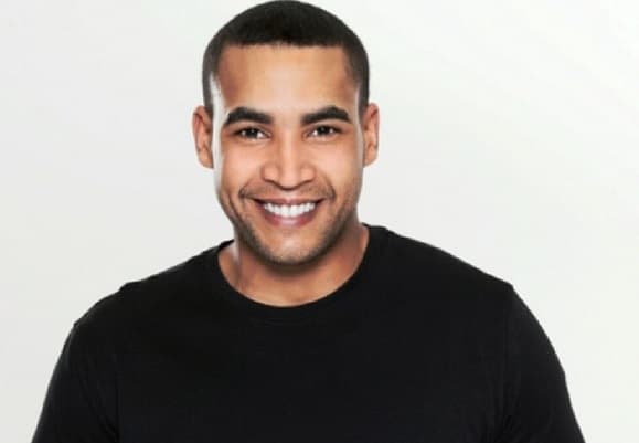 1. Don Omar también es un gran ídolo del urbano, por eso, según People, la casa de moda Lacoste ha diseñado prendas exclusivas para este artista.