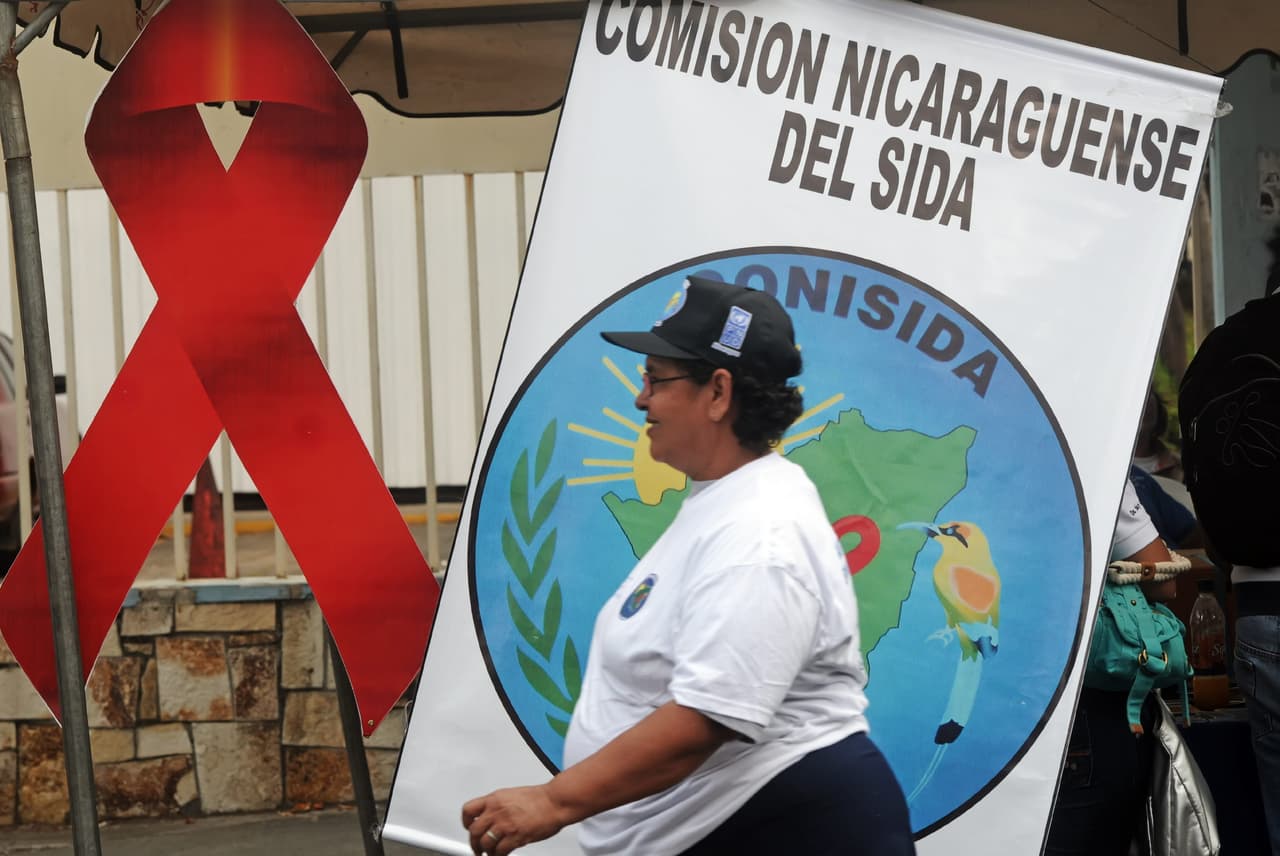 La reducción de los casos de contagio de VIH se debe en gran parte a las campañas informativas que grupos de diversidad sexual y el gobierno organizan en las comunidades.
<b>En Nicaragua la ONU reportó una reducción del 29% en la tasa de casos</b>.