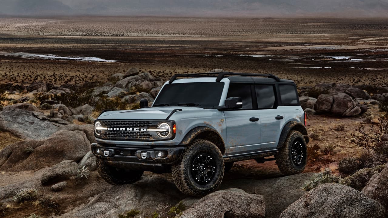 Pre-production 2021 Bronco four-door Badlands series with available Sasquatch™ off-road package in Cactus Gray in Johnson Valley, California.