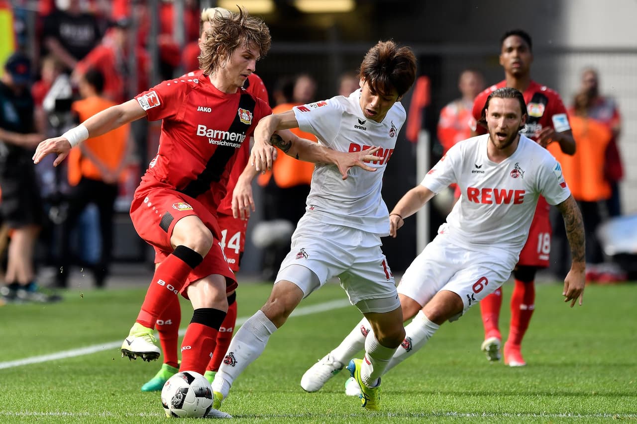El equipo dirigido por Tayfun Korkut empezó su reacción tras la salida del chileno Charles Aranguiz por Kevin Kampl al minuto 13 del segundo tiempo.