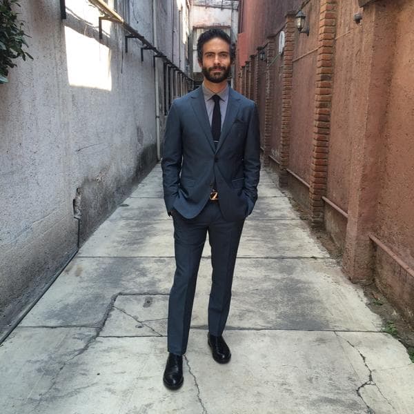 El papel protagónico está a cargo de Osvaldo Benavides.