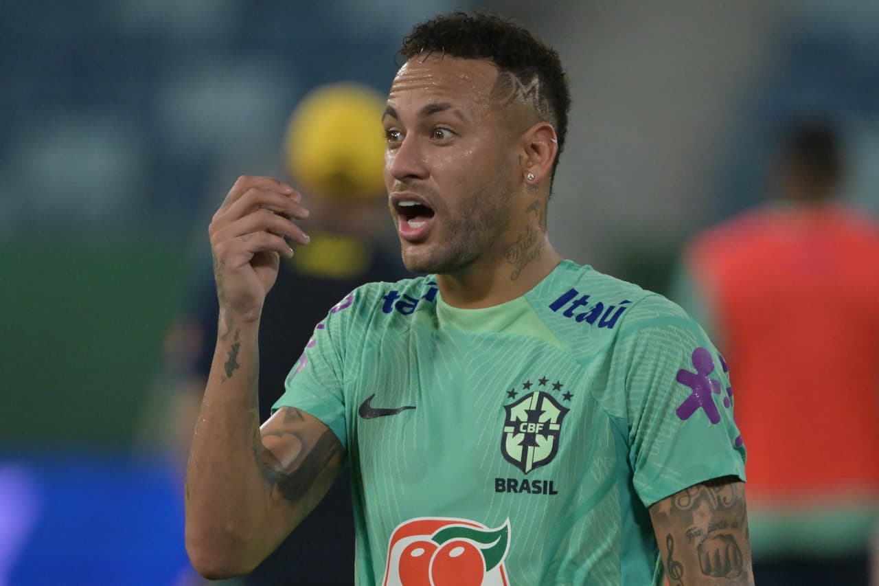 Neymar sorprende a sus fans y estrena look nunca antes visto