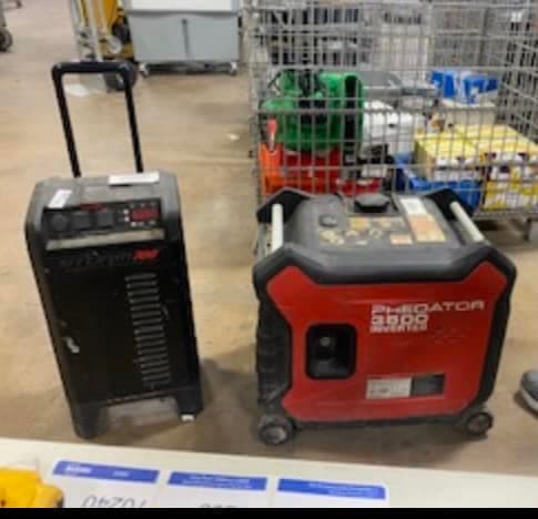 Cajas de herramienta, hieleras, soldadoras y cortadoras de césped también fueron puestas en oferta.