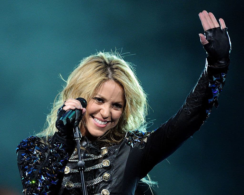 Un juez español que investiga un supuesto fraude fiscal de la música colombiana Shakira.