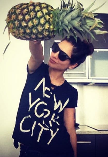 Ella es una mujer que por su carisma, talento y arduo trabajo ha conseguido alcanzar cada meta que se propuso.