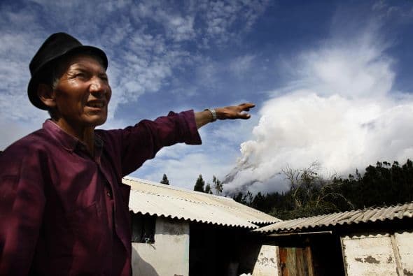 El volcán ya había tomado por sorpresa a los habitantes el mes pasado con una explosión súbita que motivó la evacuación de alrededor de 30 personas.