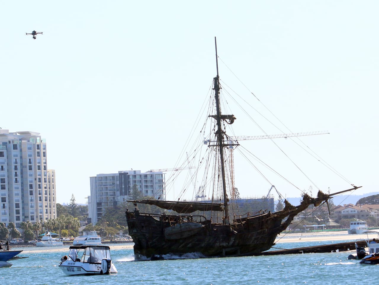 A pesar de que Amber Heard, la esposa de Johnny, dijo que jamás regresarían a este lugar, él lo hizo.