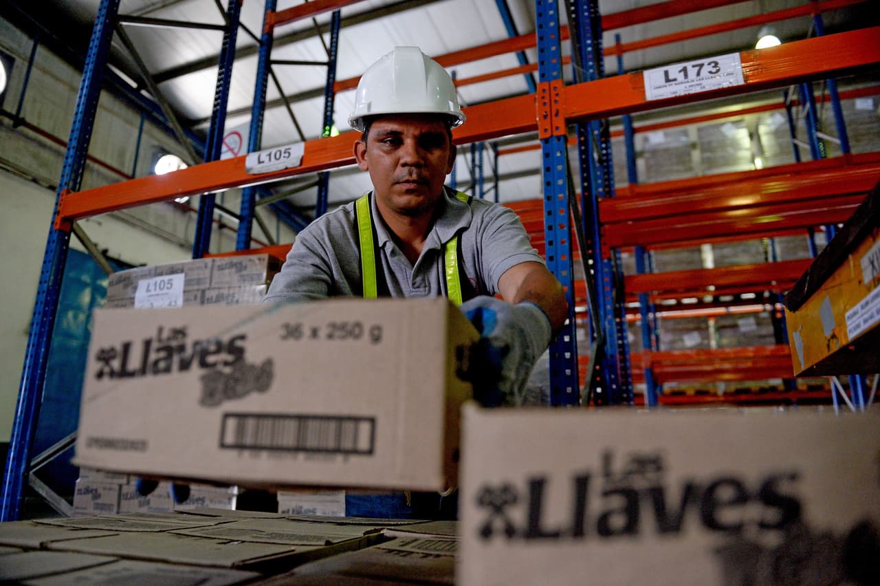 ¿Por qué están metiendo presos a trabajadores de la principal empresa de alimentos de Venezuela? 