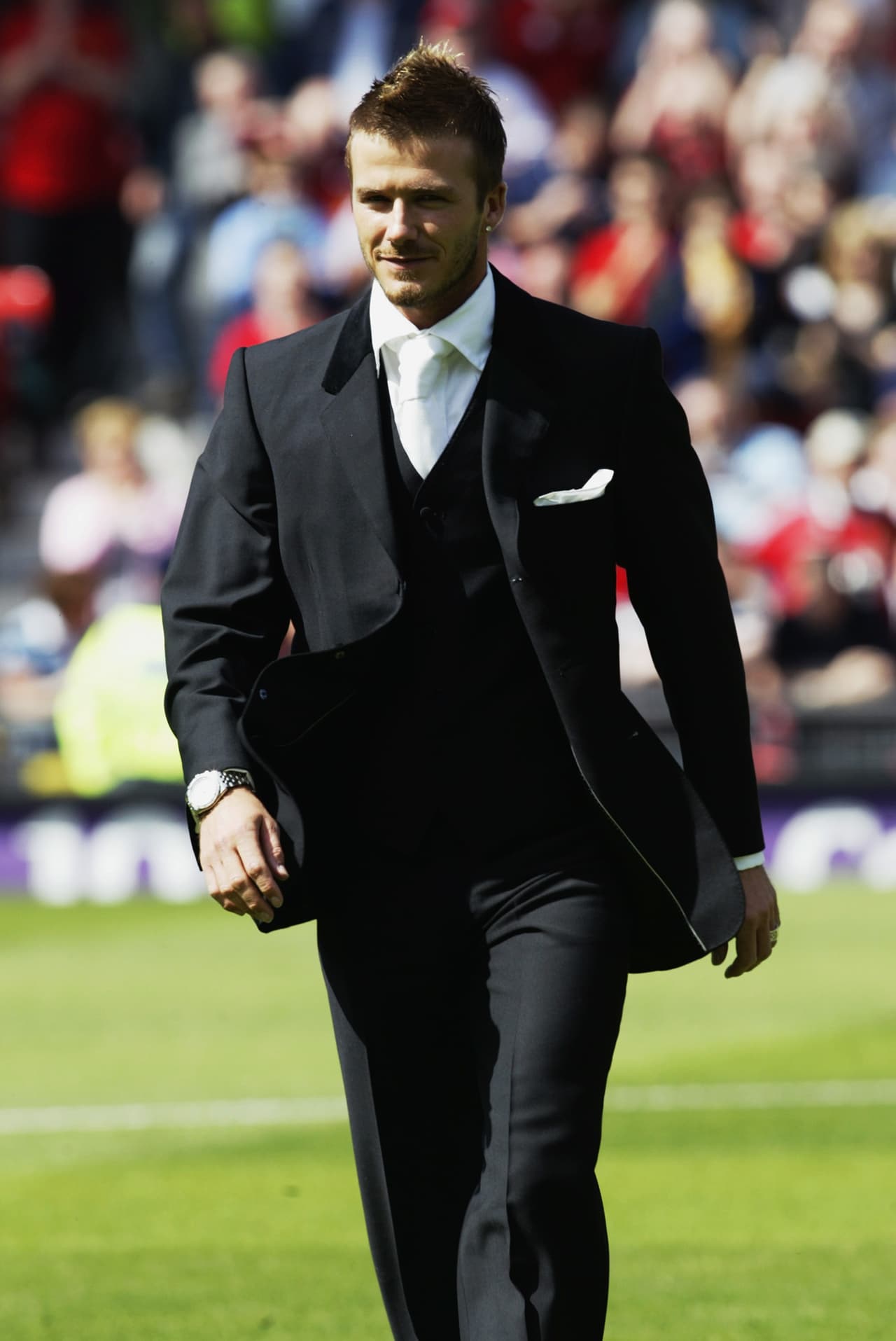 Innovador en peinados, imponente por sus tatuajes y fashionista por su ropa, el inglés David Beckham se roba las miradas en cada lugar al que va. Desde sus primeros pasos en el Manchester United hasta ahora, como empresario del fútbol en la MLS con el nuevo equipo de Miami.