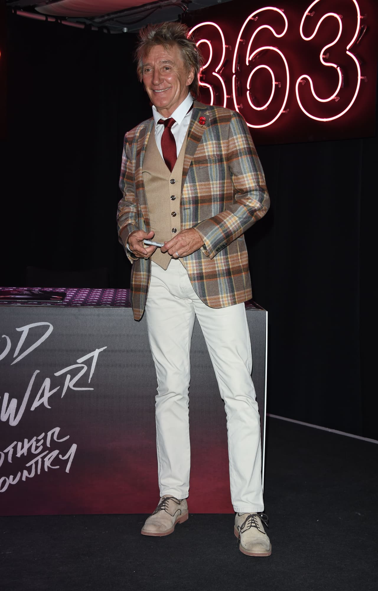 Entre músicos, actores e, incluso, magnates famosos que ya pasada la tercera edad han traído hijos al mundo.