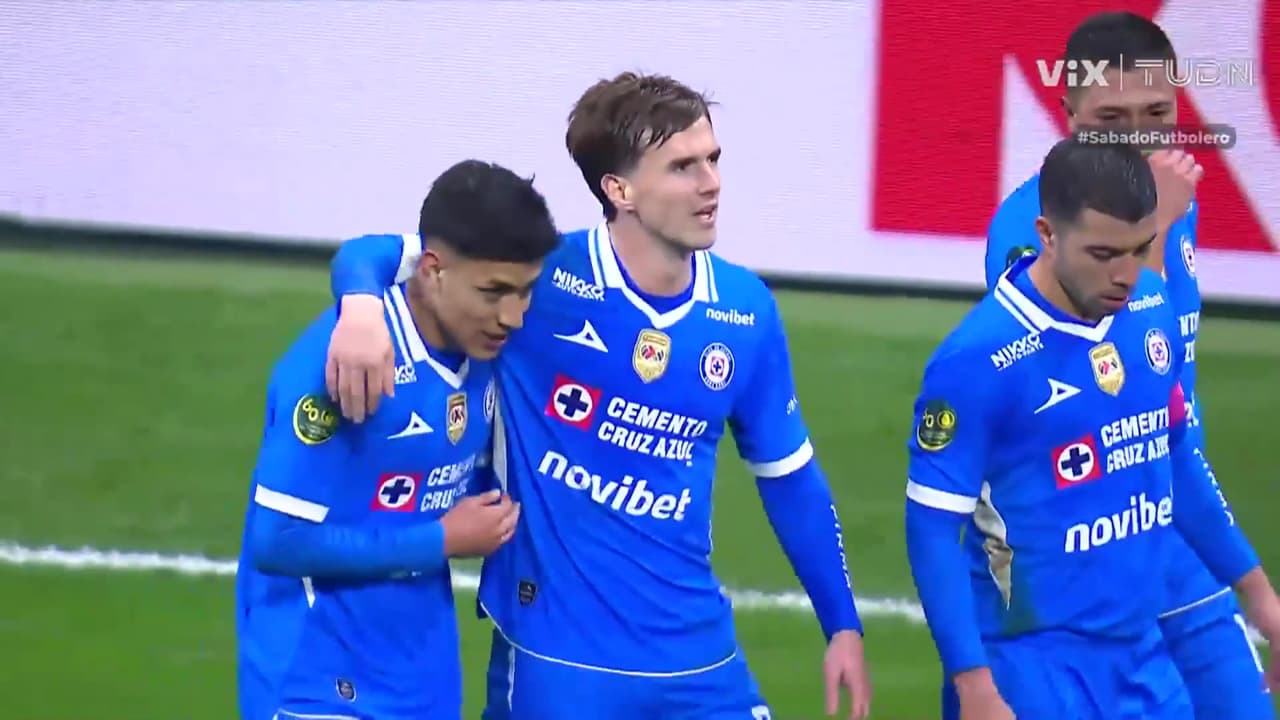 ¡Gol de Cruz Azul! ¡Omar Campos gana la espalda a la defensa de Juárez y define hermoso para el 3-0!