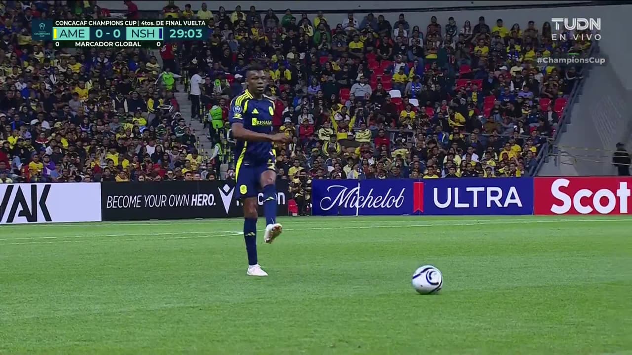 ¡TIRO ATAJADO! disparo por Warren Madrigal.