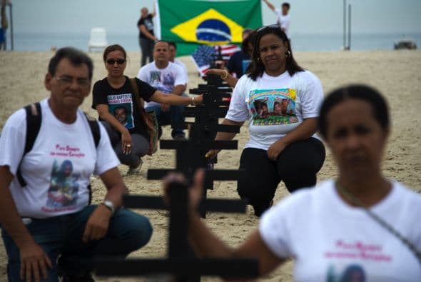 "En Brasil entendemos el dolor causado por esta violencia sin sentido. Estamos apenados por la tragedia de Connecticut ", citó un medio local.